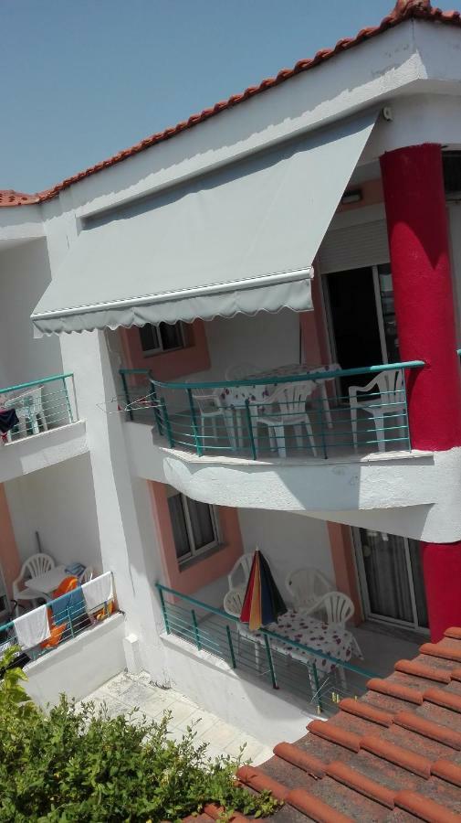 Niki Apartments Polychrono Esterno foto